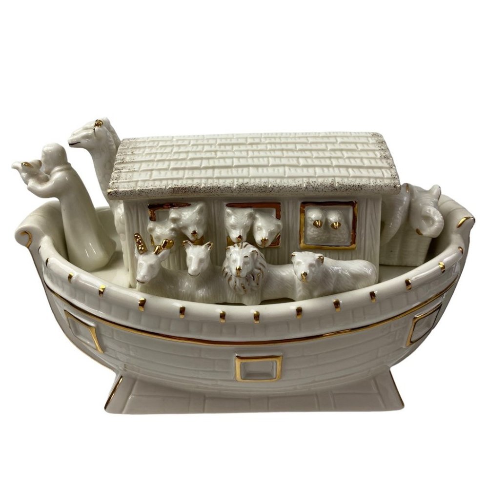 Vintage White and Gold Porcelain Noah’s Art Religious Collectible w/ Animals